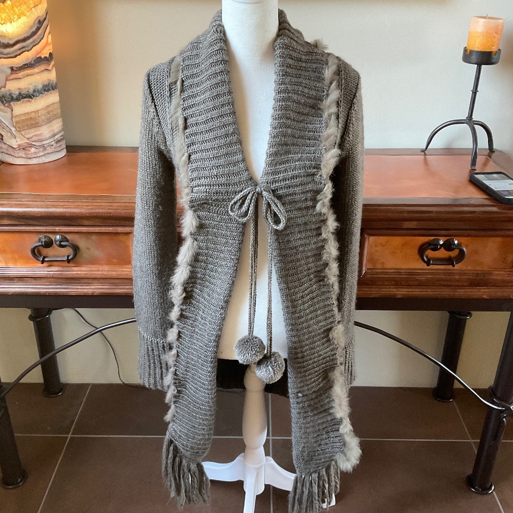 Lapis Knit/Fur Detail Long Tunic Sweater. Heather Brown. Size S